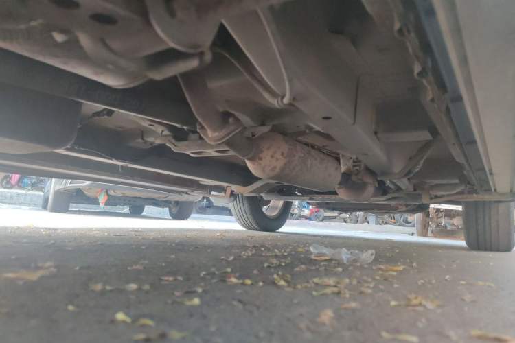 Used HYOSOW S3 2014 1.5L Luxury Version China IV Emission Standard Chassis Rear Right
