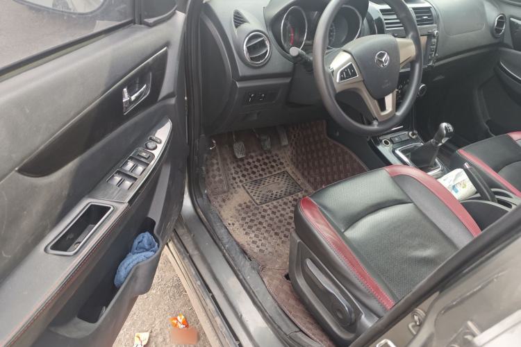 Used HYOSOW S3 2014 1.5L Comfort Version China IV Emission Standard Driver Seat