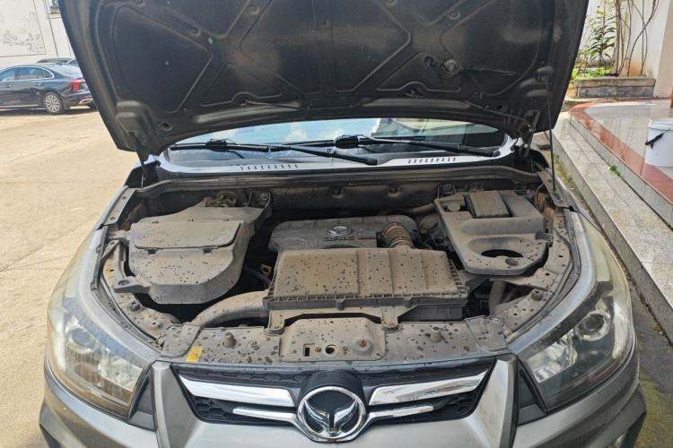 Used HYOSOW S3 2014 1.5L Luxury Version China IV Emission Standard Engine Bay