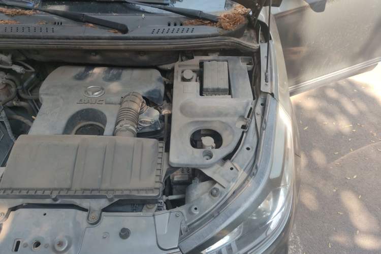 Used HYOSOW S3 2014 1.5L Luxury Version China IV Emission Standard Engine Bay Left