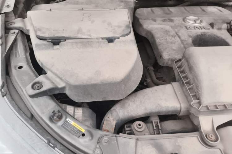 Used HYOSOW S3 2014 1.5L Luxury Version China IV Emission Standard Engine Bay Right