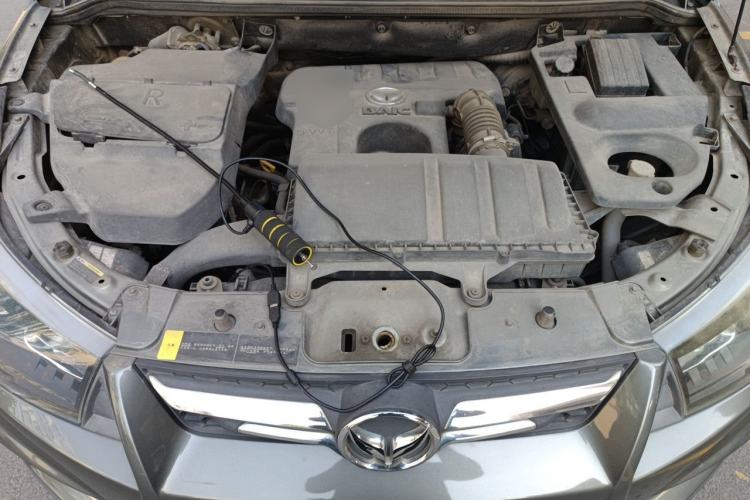 Used HYOSOW S3 2014 1.5L Luxury Version China IV Emission Standard Engine Bay
