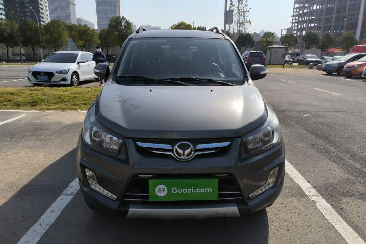Used HYOSOW S3 2014 1.5L Comfort Version China IV Emission Standard Exterior 1