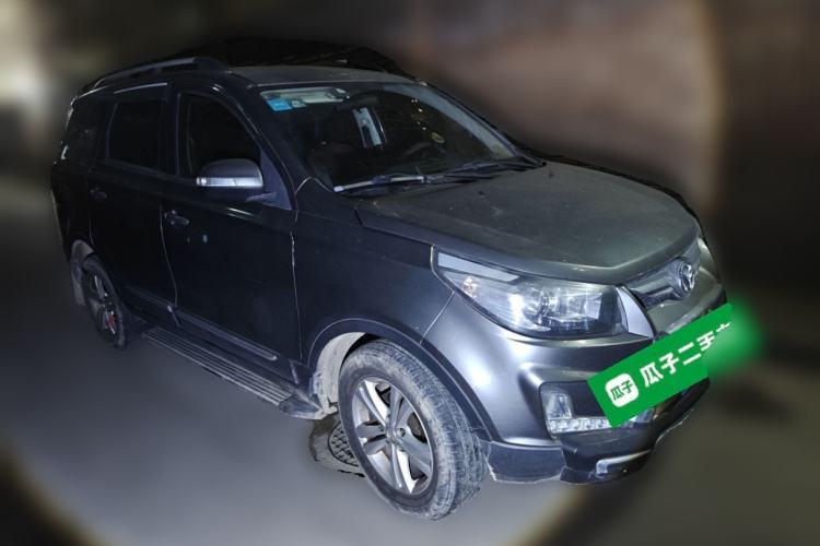Used HYOSOW S3 2014 1.5L Luxury Version China IV Emission Standard Front Right 45 Deg