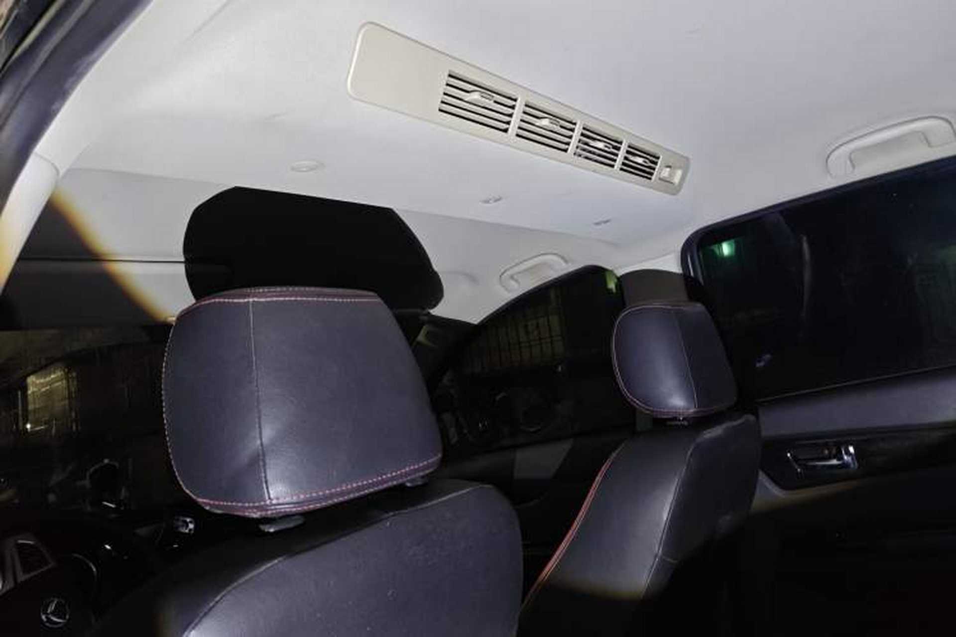 Used HYOSOW S3 2014 1.5L Luxury Version China IV Emission Standard Headliner
