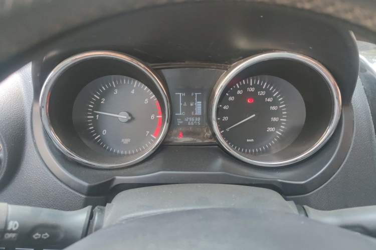 Used HYOSOW S3 2014 1.5L Luxury Version China IV Emission Standard Instrument Cluster