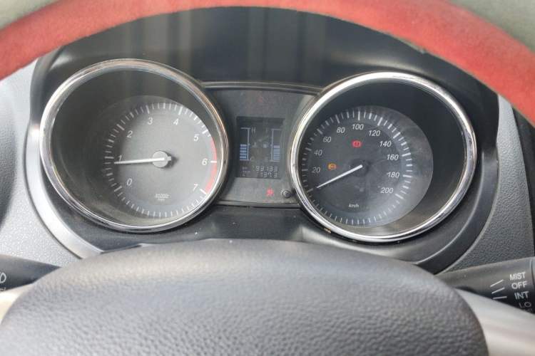 Used HYOSOW S3 2014 1.5L Comfort Version China IV Emission Standard Instrument Cluster