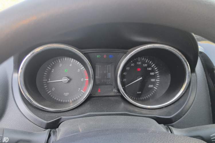 Used HYOSOW S3 2014 1.5L Comfort Version China IV Emission Standard Instrument Cluster