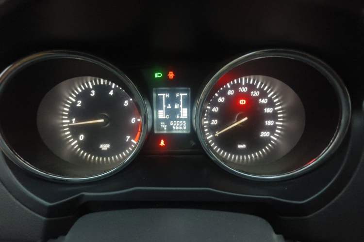 Used HYOSOW S3 2014 1.5L Luxury Version China IV Emission Standard Instrument Cluster