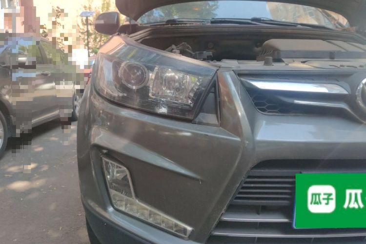 Used HYOSOW S3 2014 1.5L Luxury Version China IV Emission Standard Right Front Headlight