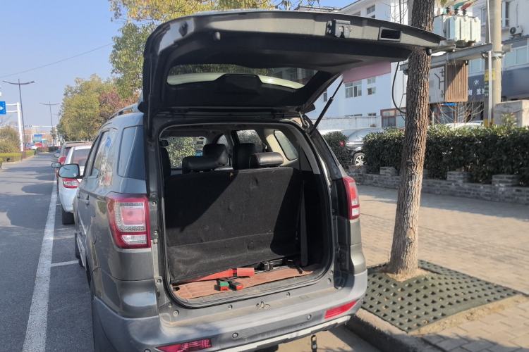 Used HYOSOW S3 2014 1.5L Comfort Version China IV Emission Standard Trunk