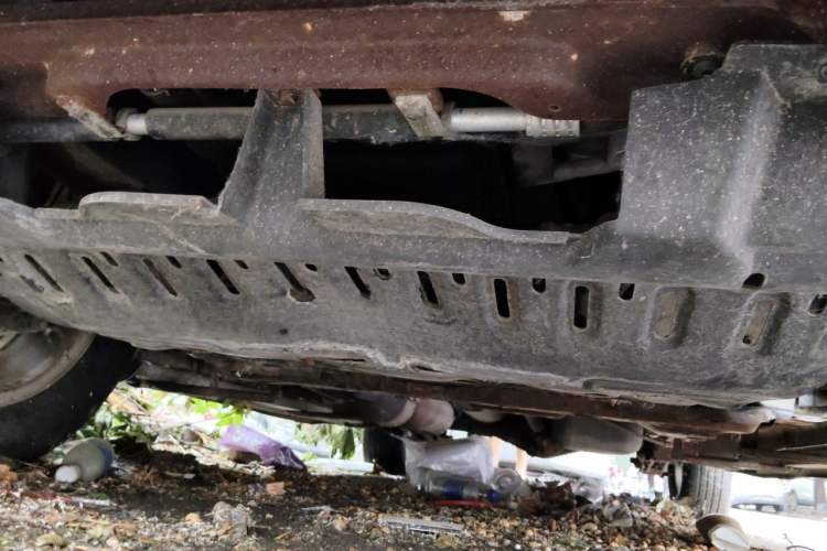 Used HYOSOW S3 2014 1.5L Comfort Version China IV Emission Standard Chassis Front