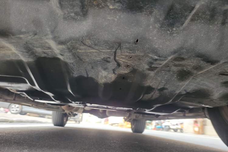 Used HYOSOW S3 2014 1.5L Comfort Version China IV Emission Standard Chassis Front