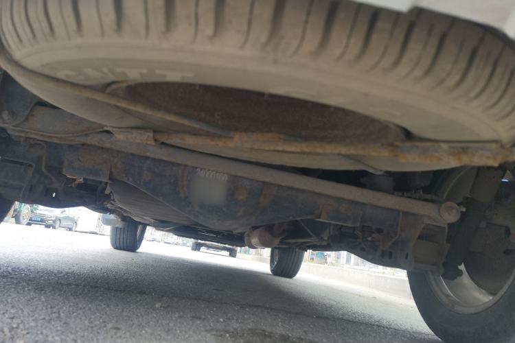 Used HYOSOW S3 2014 1.5L Luxury Version China IV Emission Standard Chassis Rear