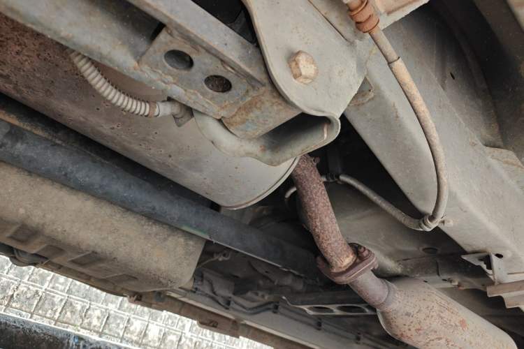 Used HYOSOW S3 2014 1.5L Luxury Version China IV Emission Standard Chassis Rear Right