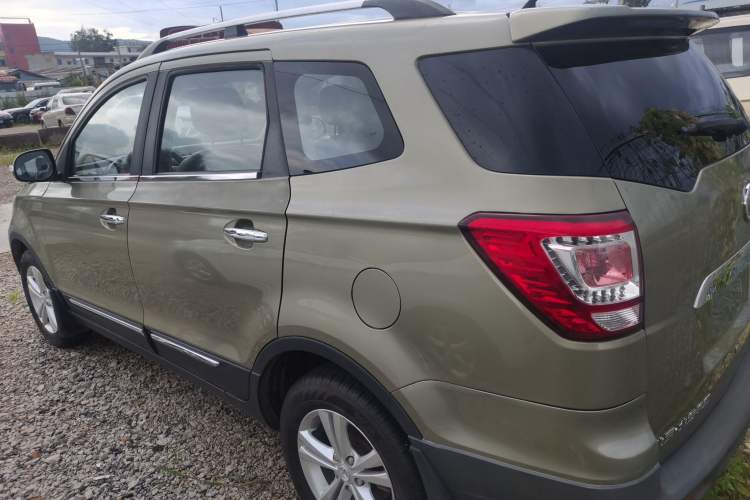 Used HYOSOW S3 2014 1.5L Luxury Version China IV Emission Standard Exterior 5