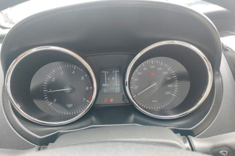Used HYOSOW S3 2014 1.5L Comfort Version China IV Emission Standard Instrument Cluster