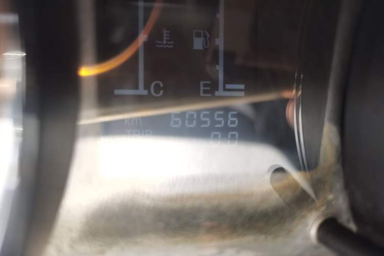 Used HYOSOW S3 2014 1.5L Comfort Version China IV Emission Standard Odometer Close Up