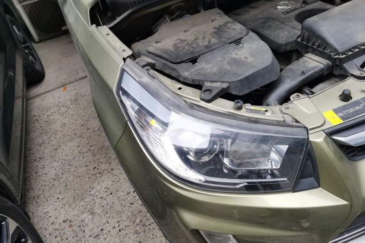 Used HYOSOW S3 2014 1.5L Luxury Version China IV Emission Standard Right Front Headlight