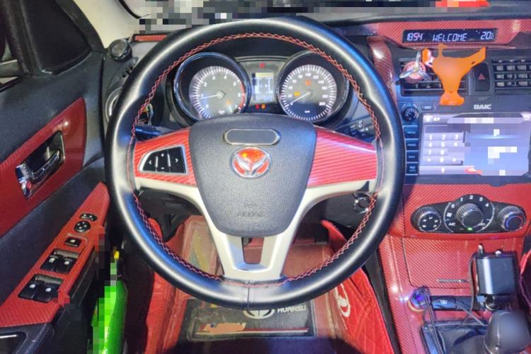 Used HYOSOW S3 2014 1.5L Comfort Version China IV Emission Standard Steering Wheel