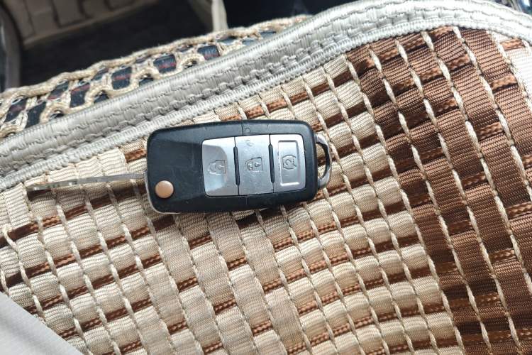 Used HYOSOW S3 2014 1.5L Comfort Version China IV Emission Standard Vehicle Key