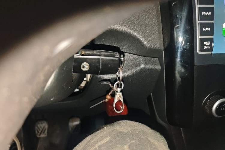 Used HYOSOW S3 2014 1.5L Luxury Version China IV Emission Standard Vehicle Key