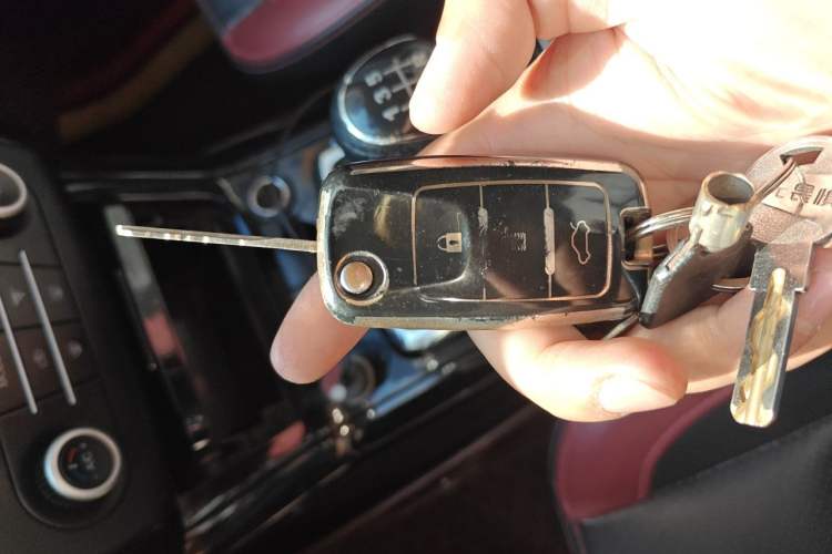 Used HYOSOW S3 2014 1.5L Luxury Version China IV Emission Standard Vehicle Key
