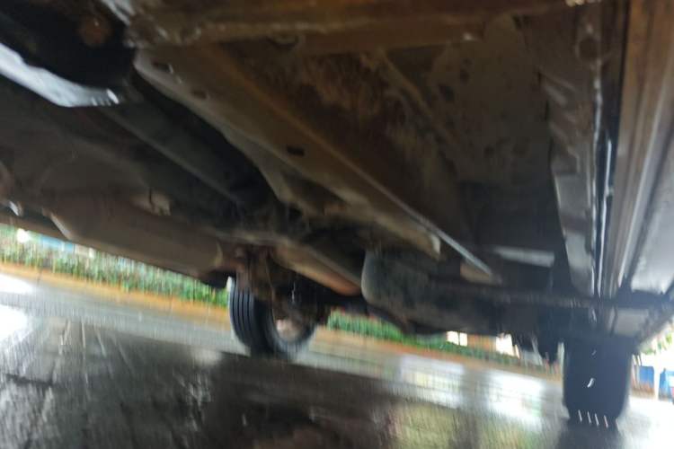 Used HYOSOW S3 2014 1.5L Comfort Version China IV Emission Standard Chassis Front Left