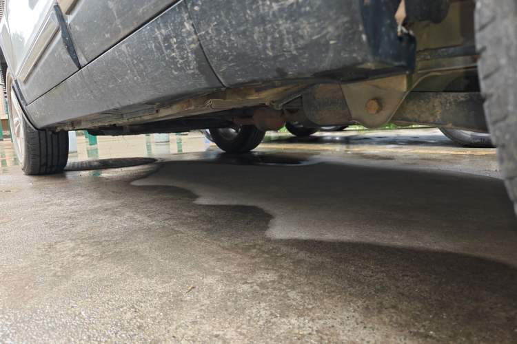 Used HYOSOW S3 2014 1.5L Comfort Version China IV Emission Standard Chassis Rear Left