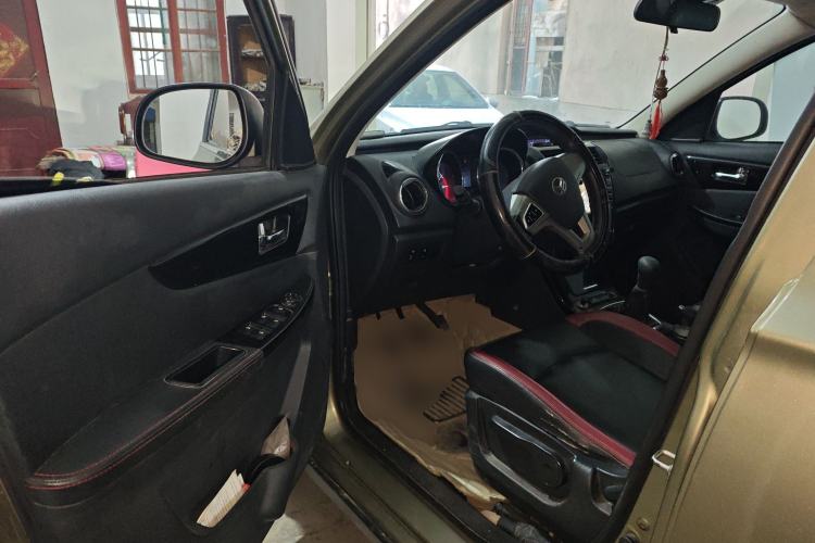 Used HYOSOW S3 2014 1.5L Comfort Version China IV Emission Standard Driver Seat