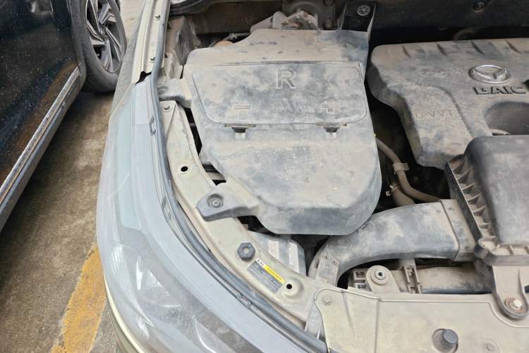Used HYOSOW S3 2014 1.5L Comfort Version China IV Emission Standard Engine Bay Right