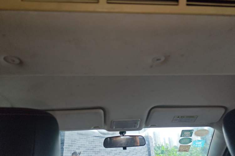 Used HYOSOW S3 2014 1.5L Comfort Version China IV Emission Standard Headliner
