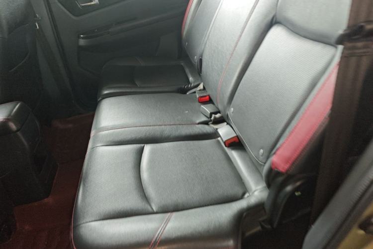 Used HYOSOW S3 2014 1.5L Comfort Version China IV Emission Standard Left Rear Seat