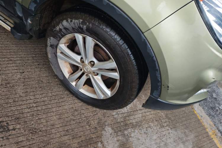 Used HYOSOW S3 2014 1.5L Comfort Version China IV Emission Standard Right Front Wheel Hub