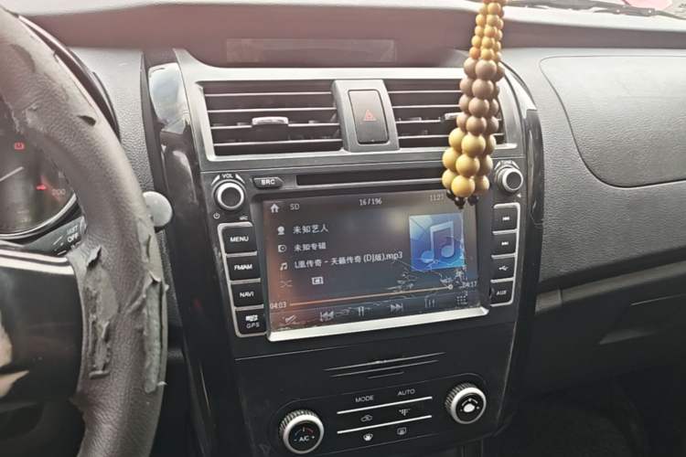 Used HYOSOW S3 2014 1.5L Luxury Version China IV Emission Standard Audio And AC Panel