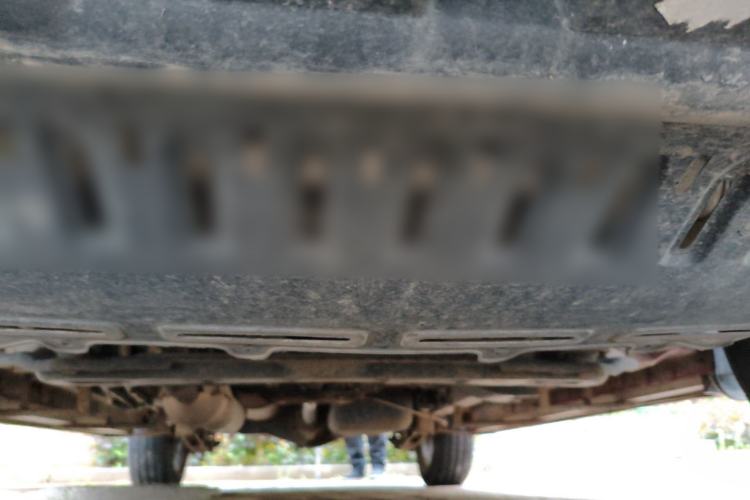 Used HYOSOW S3 2014 1.5L Comfort Version China IV Emission Standard Chassis Front