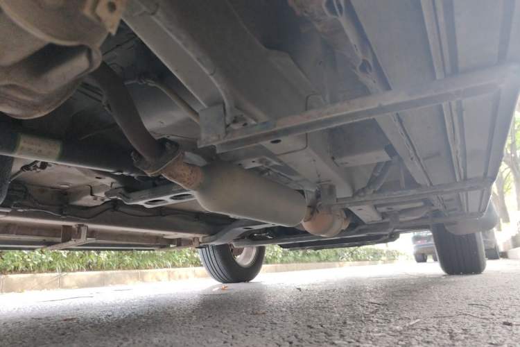 Used HYOSOW S3 2014 1.5L Luxury Version China IV Emission Standard Chassis Rear Right