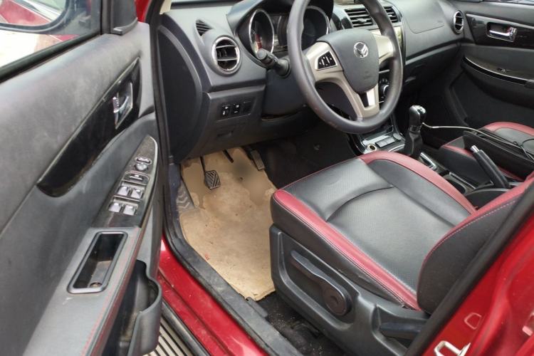 Used HYOSOW S3 2014 1.5L Comfort Version China IV Emission Standard Driver Seat