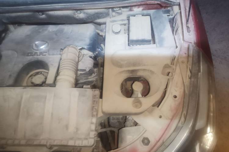 Used HYOSOW S3 2014 1.5L Comfort Version China IV Emission Standard Engine Bay Left