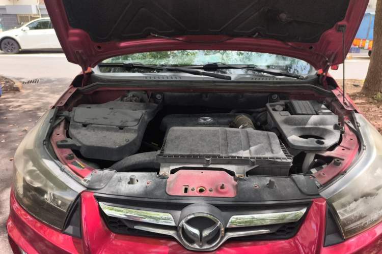 Used HYOSOW S3 2014 1.5L Luxury Version China IV Emission Standard Engine Bay