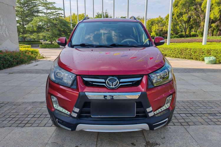 Used HYOSOW S3 2014 1.5L Luxury Version China IV Emission Standard Exterior 1