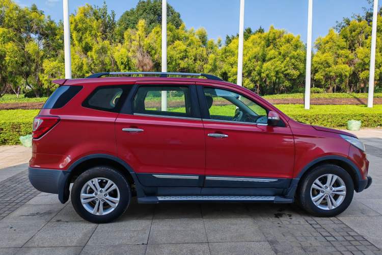 Used HYOSOW S3 2014 1.5L Luxury Version China IV Emission Standard Exterior 3