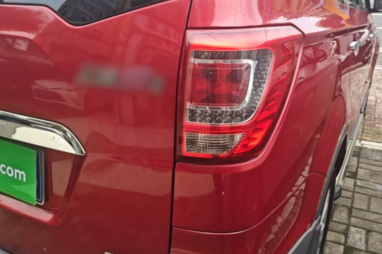 Used HYOSOW S3 2014 1.5L Luxury Version China IV Emission Standard Exterior 3