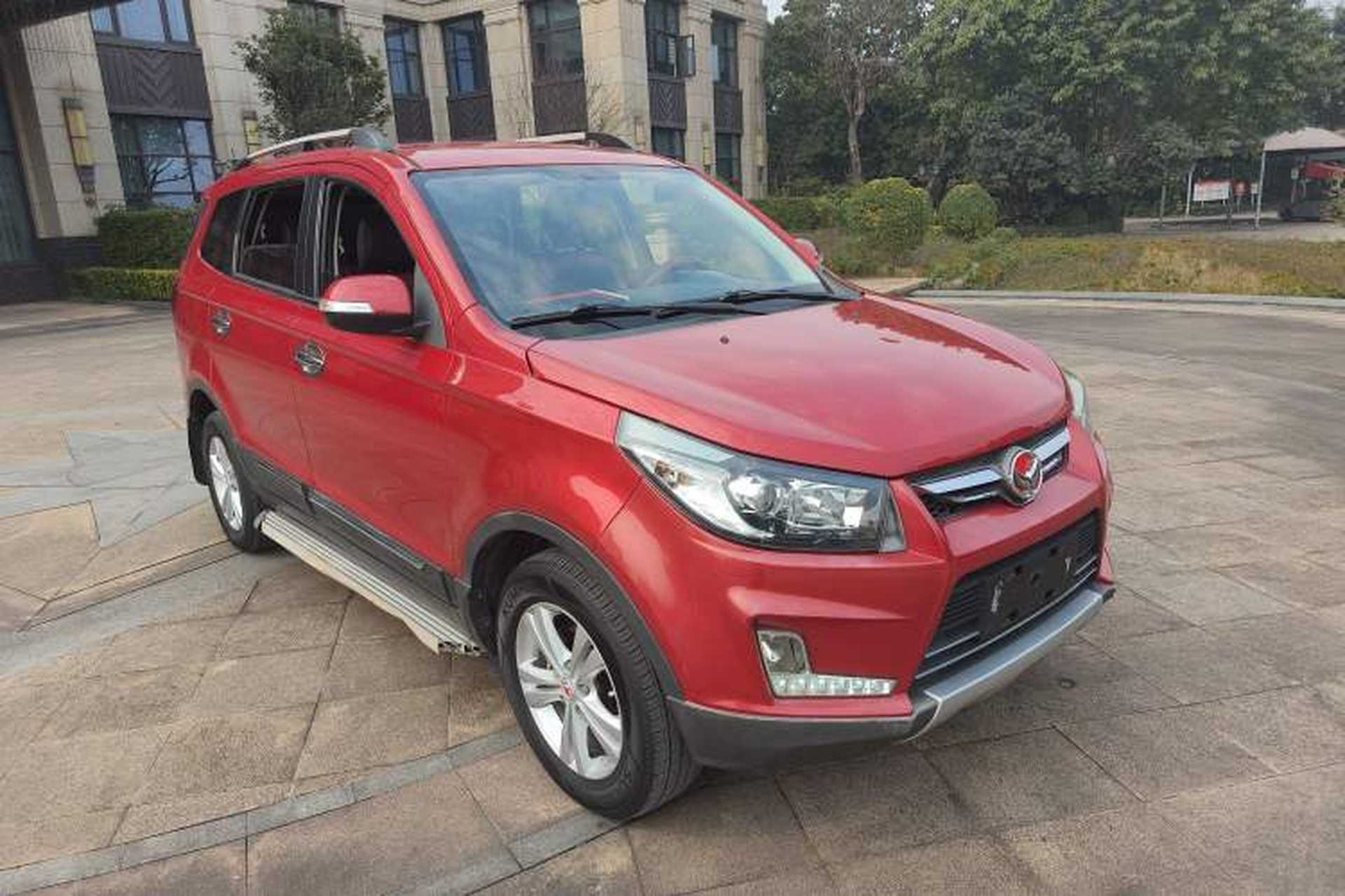 Used HYOSOW S3 2014 1.5L Luxury Version China IV Emission Standard Front Right 45 Deg