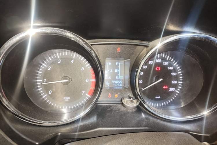 Used HYOSOW S3 2014 1.5L Comfort Version China IV Emission Standard Instrument Cluster