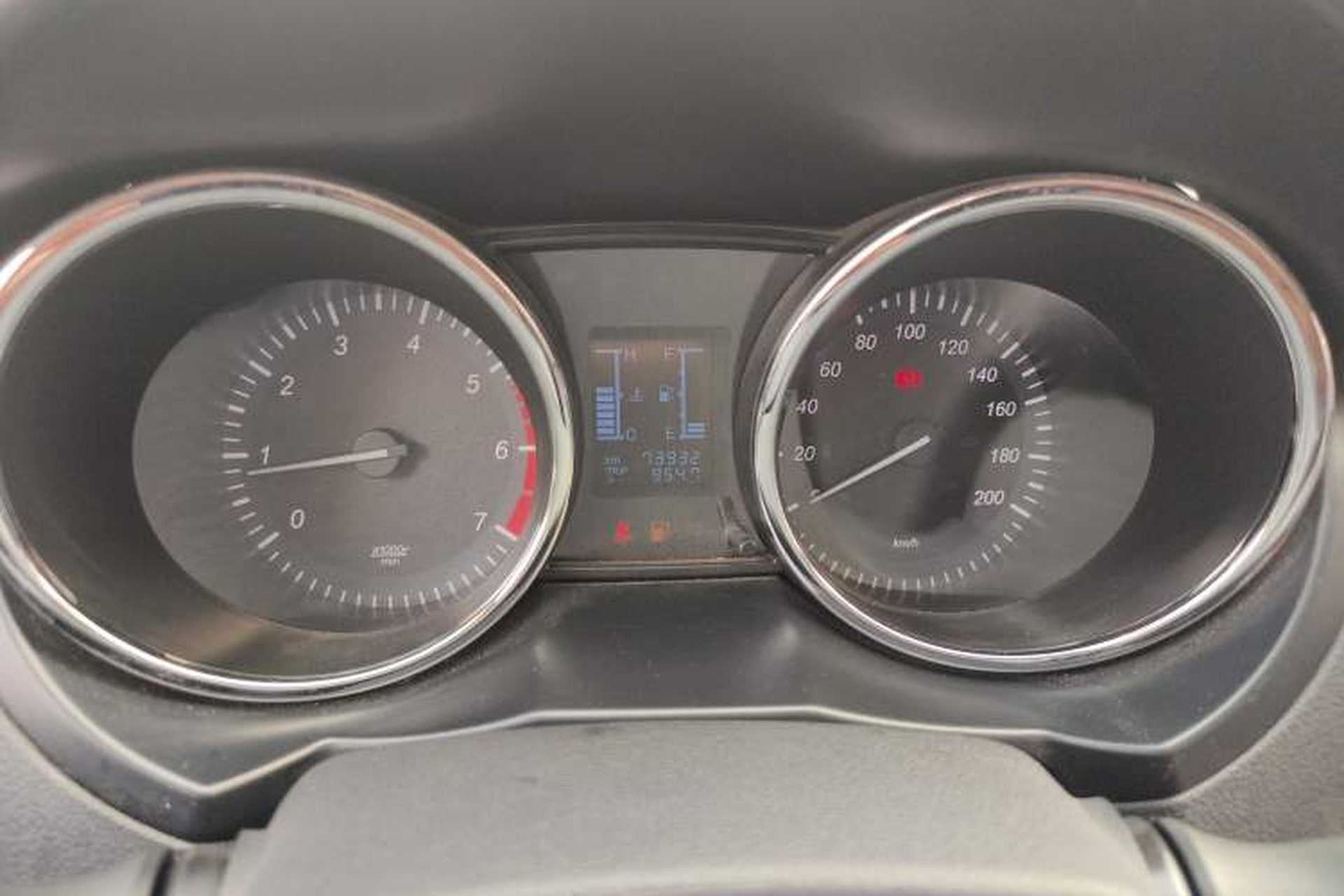 Used HYOSOW S3 2014 1.5L Luxury Version China IV Emission Standard Instrument Cluster