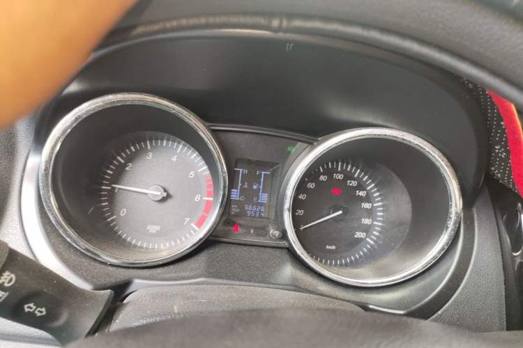 Used HYOSOW S3 2014 1.5L Comfort Version China IV Emission Standard Instrument Cluster