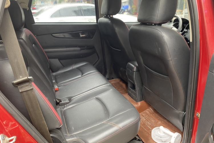 Used HYOSOW S3 2014 1.5L Comfort Version China IV Emission Standard Interior 9