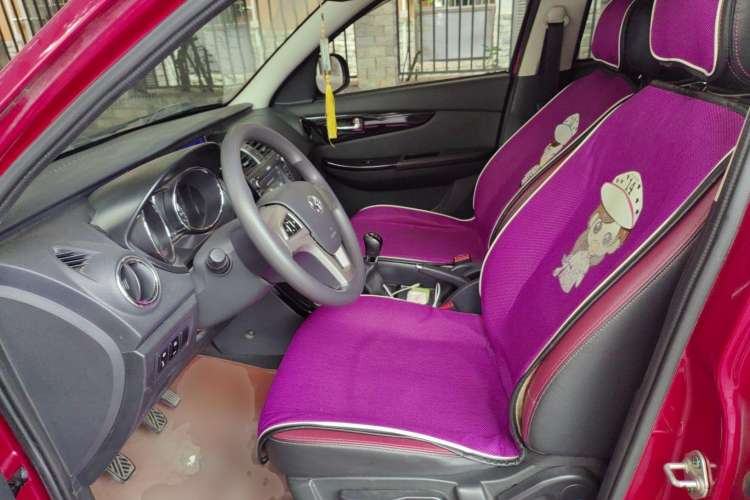 Used HYOSOW S3 2014 1.5L Comfort Version China IV Emission Standard Left Front Seat