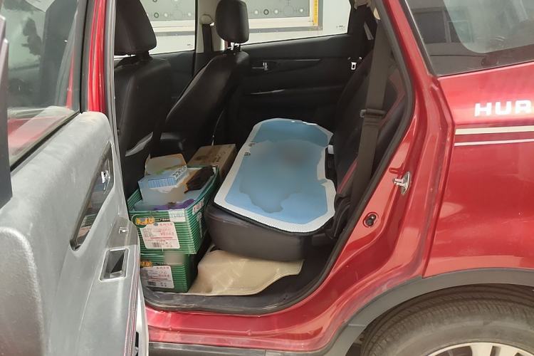 Used HYOSOW S3 2014 1.5L Comfort Version China IV Emission Standard Left Rear Seat